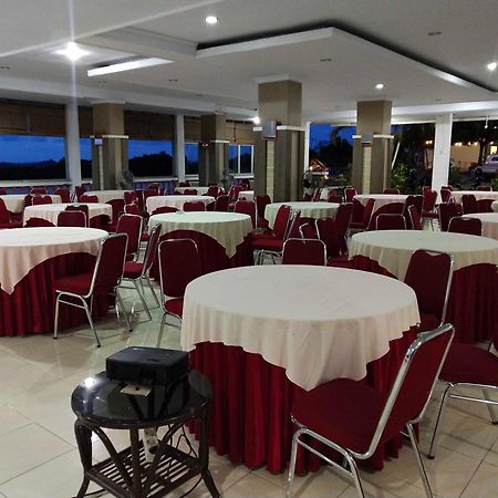 Bukit Kenari Hotel & Restaurant Parepare Eksteriør billede
