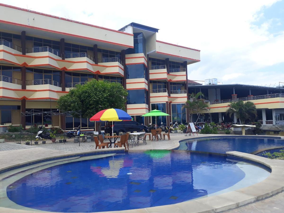 Bukit Kenari Hotel & Restaurant Parepare Eksteriør billede
