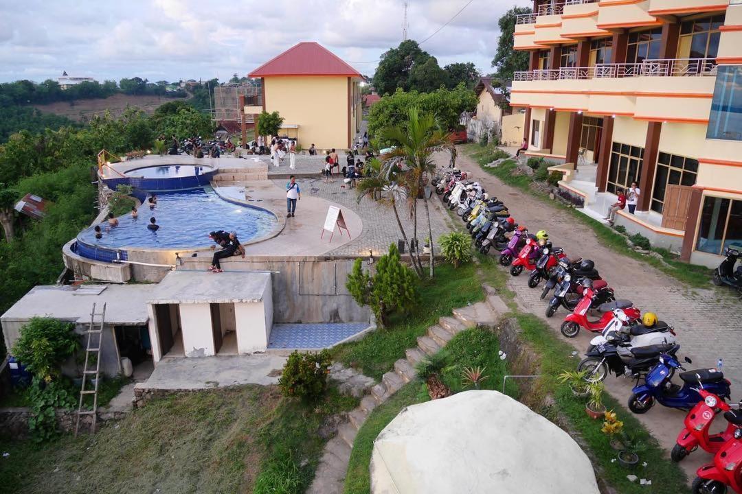 Bukit Kenari Hotel & Restaurant Parepare Eksteriør billede