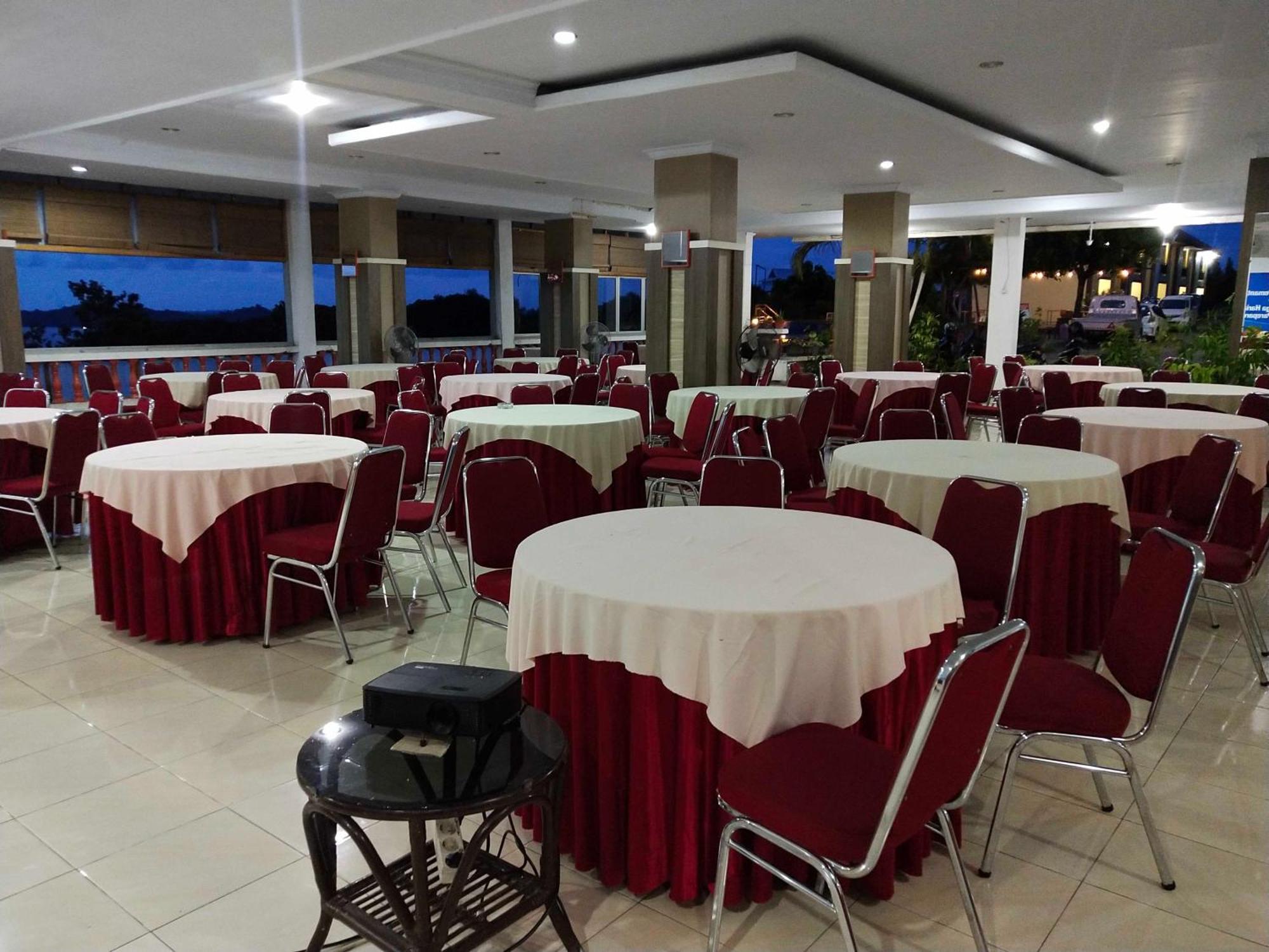 Bukit Kenari Hotel & Restaurant Parepare Eksteriør billede